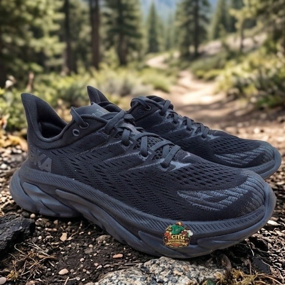 Hoka One One Clifton Edge Mens 7.5 Black Running Shoes 1126570 BBLC Sneaker